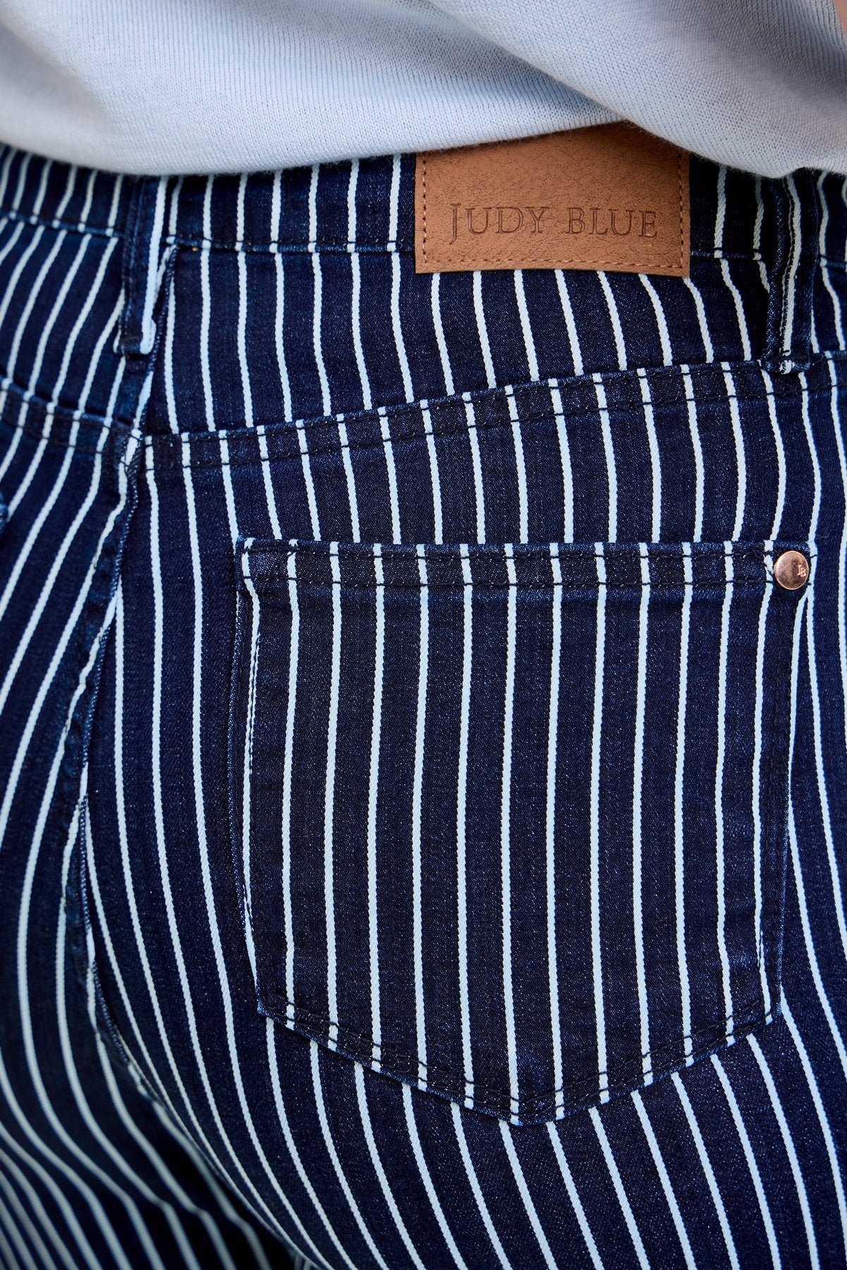 Vetti High Rise Tummy Control Striped Straight Fit