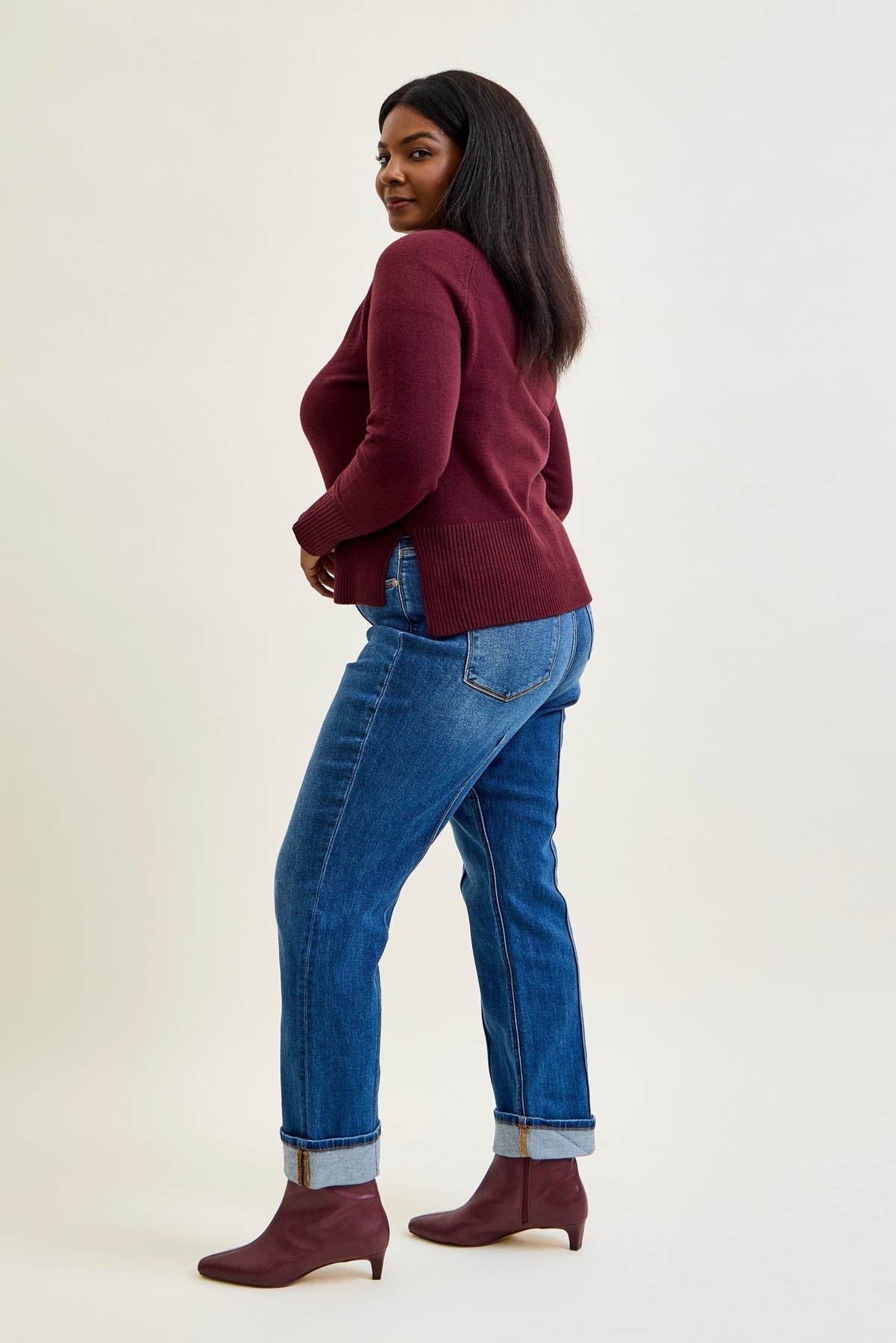 Sally High Rise Front Seam Detail & Cuffed Straight Fit Jeans - PLUS